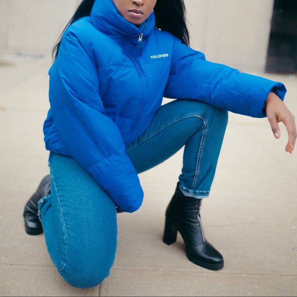 BERSHKA BLUE PUFFER